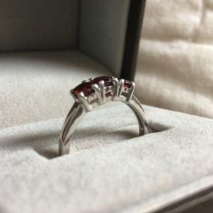 Garnet & sterling ring, size 7